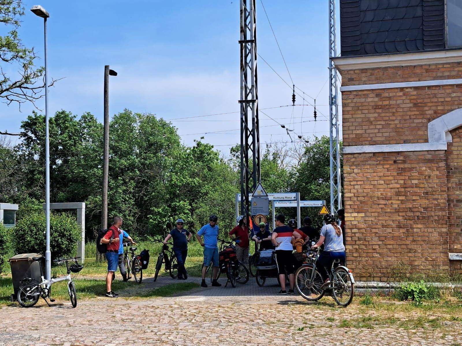 Historische Orte zwischen Bewahrung und Verfall – Eine Radtour entlang der Zeitgeschichte