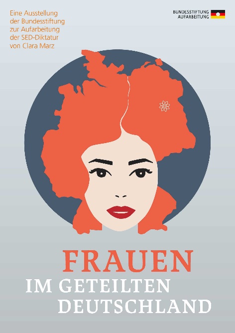 Plakatausstellung von Frauen für Frauen in Tauchas Innenstadt: "Frauen im geteilten Deutschland"